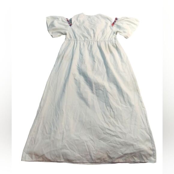 Embroidered Cold Shoulder Maxi Dress - Picture 3 of 3